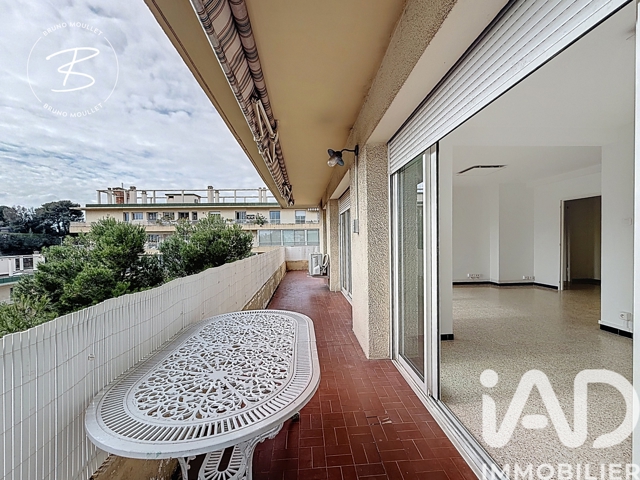 Vente  Appartement F4  de 74 m² à Toulon 175 000 euros Réf: SFN-1949674