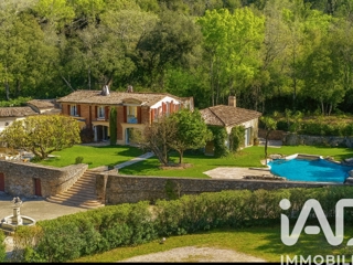 Vente  Maison de 380 m² à Cogolin 2 900 000 euros Réf: SFN-1949169