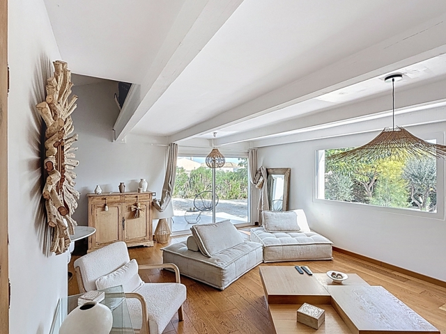 Vente  Maison de 150 m² au Luc 485 000 euros Réf: SFN-1866586