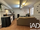 Vente  Appartement T2  de 27 m² à Hyères 109 000 euros