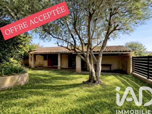 Vente  Maison de 87 m² à La Môle 395 000 euros Réf: SFN-1935206