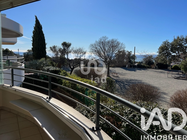 Vente  Appartement F3  de 75 m² à Saint Raphaël 545 000 euros Réf: SFN-1933677
