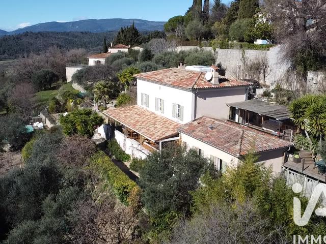 Vente  Maison de 214 m² à Montauroux 890 000 euros Réf: SFN-1954231