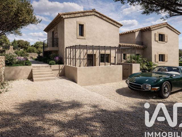 Vente  Appartement T2  de 54 m² à Grimaud 499 000 euros Réf: SFN-1943975