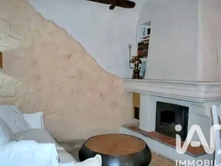 Vente  Maison de 60 m² à Aups 143 000 euros