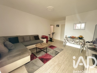 Vente  Appartement T3  de 63 m² à Sainte Maxime 160 000 euros Réf: SFN-1948410