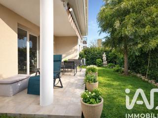 Vente  Appartement T3  de 68 m² à Fréjus 357 000 euros Réf: SFN-1958479