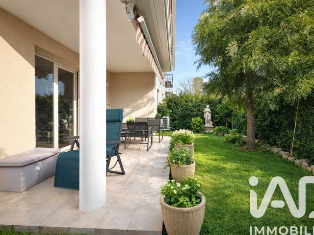 Vente  Appartement T3  de 68 m² à Fréjus 357 000 euros Réf: SFN-1958479