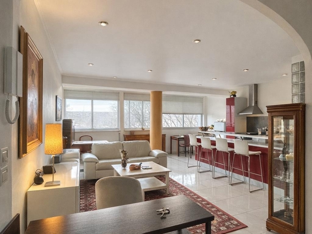 Vente  Appartement F4  de 62 m² à Toulon 185 000 euros Réf: SFN-1953555