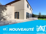 Vente  Maison de 227 m² à Châteauvert 680 000 euros