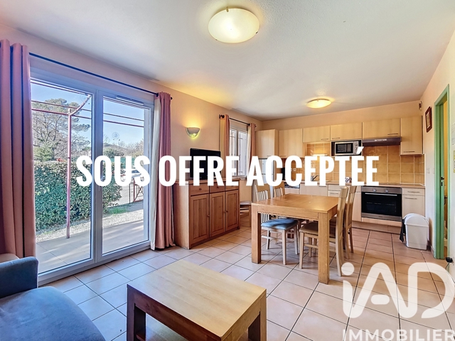 Vente  Maison de 45 m² à Tourrettes 180 000 euros Réf: SFN-1876307