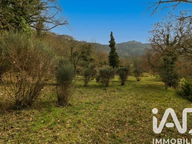 Vente  Maison de 150 m² à Mazaugues 360 000 euros Réf: SFN-1964458