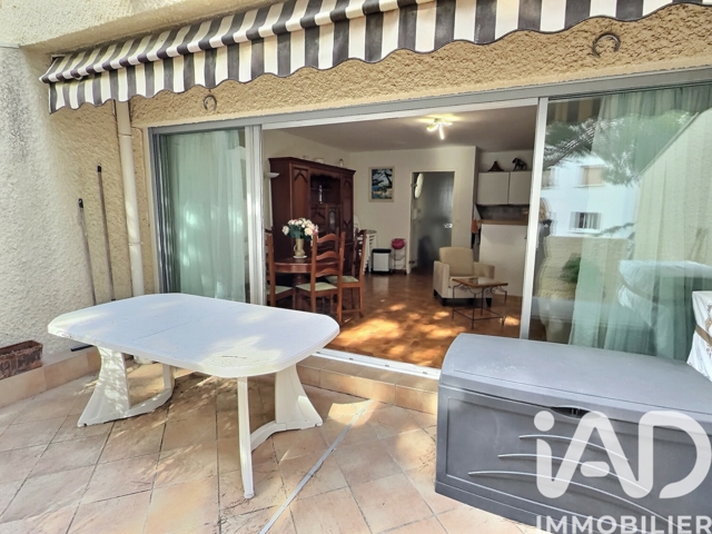 Vente  Appartement F3  de 55 m² à Bandol 350 000 euros Réf: SFN-1964153