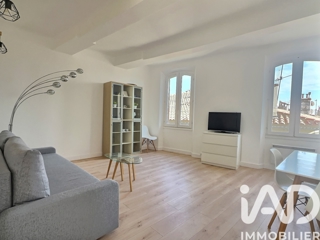 Vente  Appartement F3  de 49 m² à Hyères 150 000 euros Réf: SFN-1966689