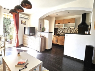 Vente  Appartement T3  de 55 m² à Draguignan 148 000 euros Réf: SFN-1965542
