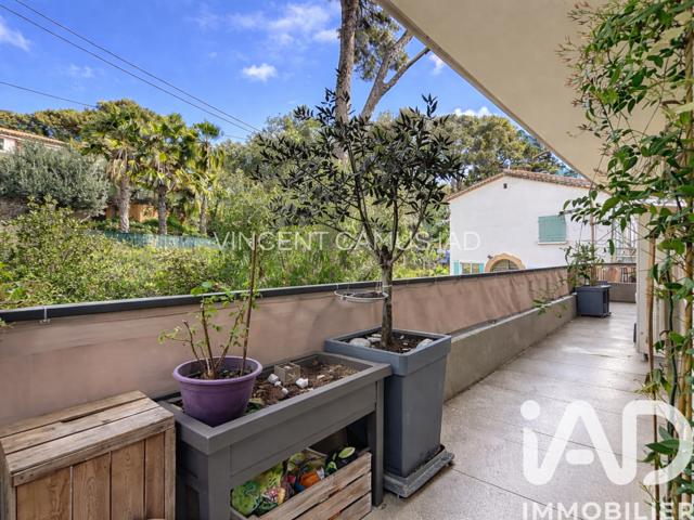 Vente  Appartement F3  de 70 m² à Sanary 549 000 euros Réf: SFN-1943573