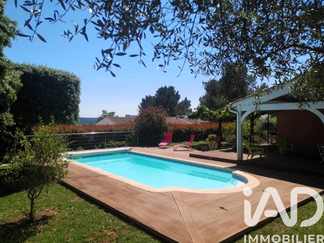 Vente  Maison de 126 m² à Cuers 598 000 euros Réf: SFN-1969991