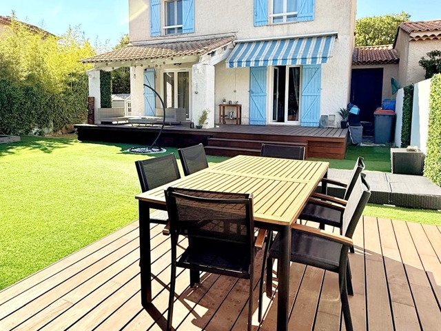 Vente  Maison de 101 m² à Puget sur Argens 458 000 euros Réf: SFN-1971651