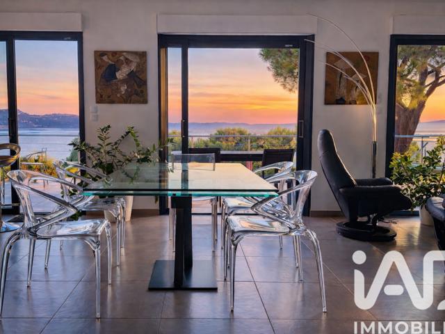 Vente  Maison de 150 m² à Hyères 1 659 000 euros Réf: SFN-1971199