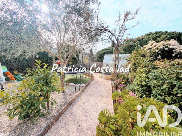 Vente  Maison de 82 m² à Roquebrune sur Argens 355 000 euros Réf: SFN-1971619