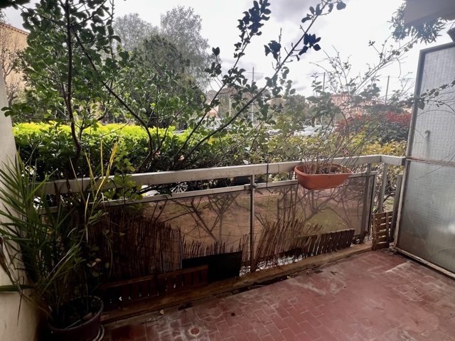 Vente  Studio de 31 m² à Toulon 85 000 euros Réf: SFN-1972553