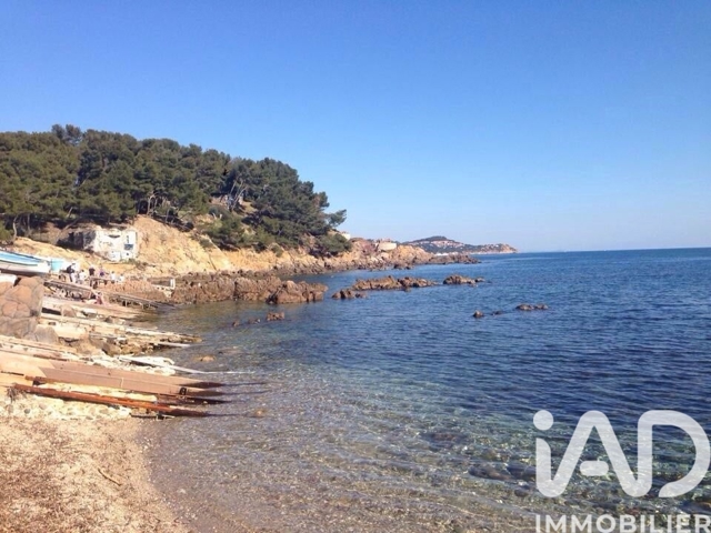 Vente  Appartement F2  de 41 m² à La Seyne 220 000 euros Réf: SFN-1920924