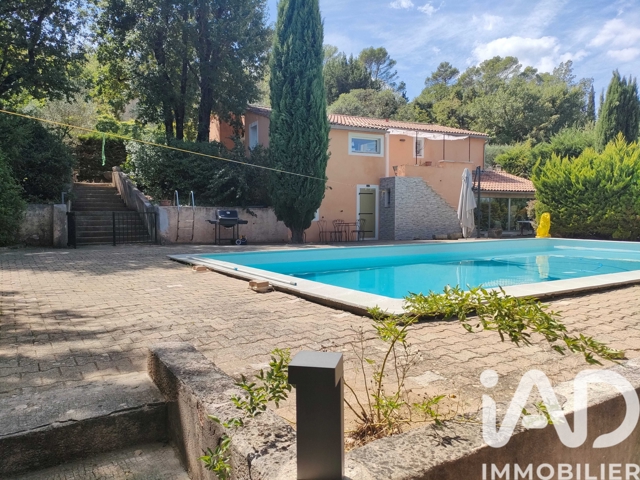 Vente  Maison de 165 m² à Brignoles 445 000 euros Réf: SFN-1972746