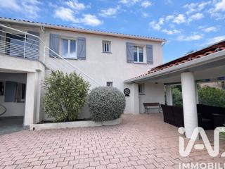 Vente  Maison de 164 m² à La Londe les Maures 949 000 euros Réf: SFN-1975066