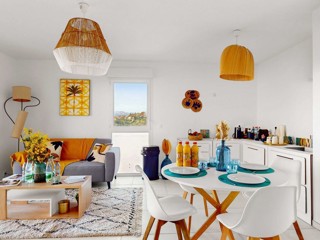 Vente  Appartement F4  de 83 m² à Saint Raphaël 439 000 euros