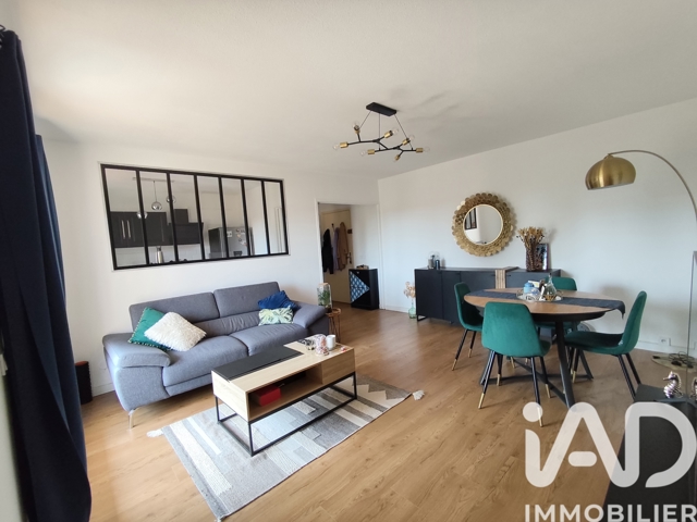 Vente  Appartement F2  de 48 m² à Toulon 189 000 euros Réf: SFN-1975853