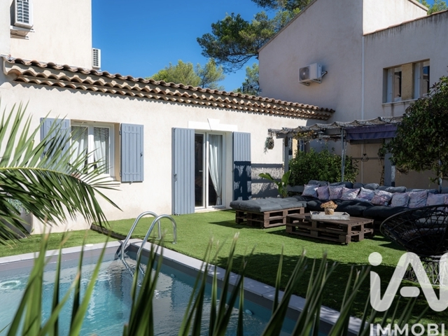Vente  Maison de 190 m² à Rocbaron 529 000 euros Réf: SFN-1963983