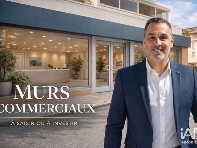 Vente  Local commercial de 100 m² à Fréjus 279 000 euros Réf: SFN-1975830