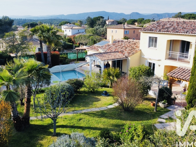 Vente  Maison de 140 m² à Puget sur Argens 685 000 euros Réf: SFN-1981943