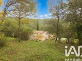 Vente  Maison de 163 m² à Méounes lès Montrieux 499 000 euros