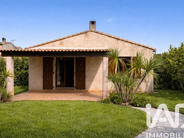 Vente  Maison de 70 m² à Hyères 449 000 euros Réf: SFN-1984116