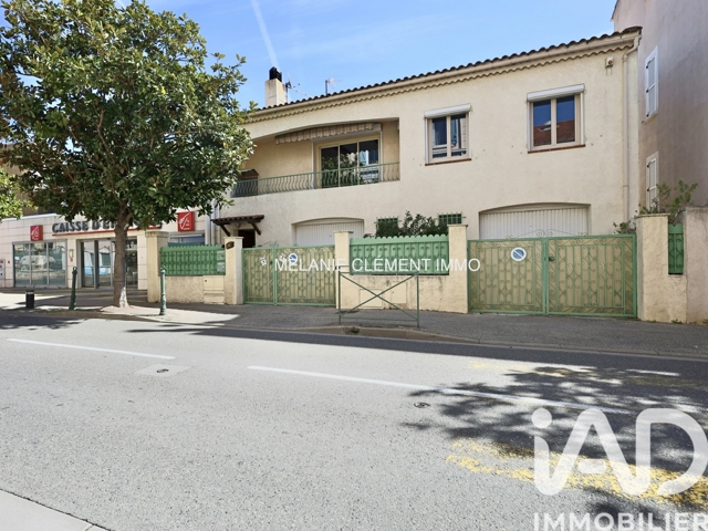 Vente  Maison de 200 m² à Sanary 880 000 euros Réf: SFN-1983870