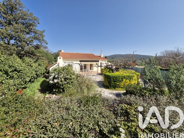 Vente  Maison de 106 m² à Garéoult 395 000 euros Réf: SFN-1983291