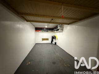 Vente  Garage de 14 m² à La Londe les Maures 39 900 euros