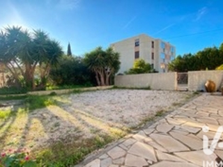 Vente  Appartement F2  de 45 m² à Sanary 230 000 euros Réf: SFN-1987883