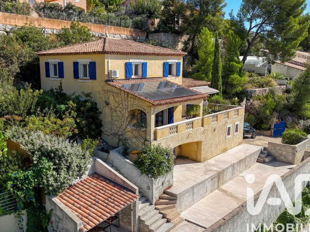 Vente  Maison de 156 m² à Toulon 790 000 euros Réf: SFN-1985777