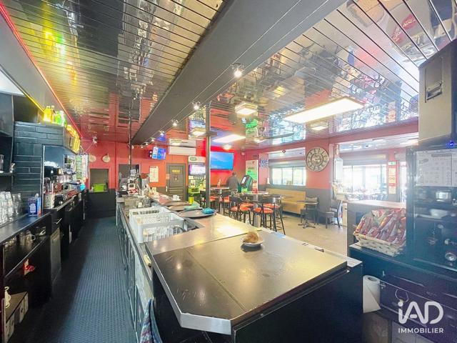 Vente  Local commercial de 156 m² à Saint Mandrier 408 000 euros Réf: SFN-1987669