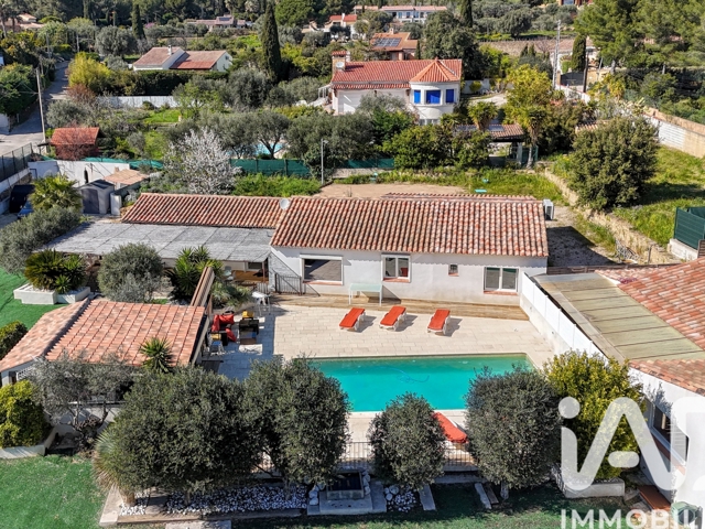 Vente  Maison de 186 m² à La Cadière d'Azur 1 099 000 euros Réf: SFN-1738539