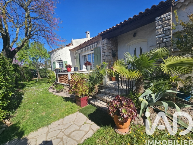 Vente  Maison de 105 m² au Luc 399 000 euros Réf: SFN-1927453
