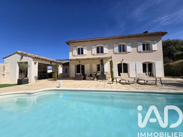 Vente  Maison de 200 m² à Vidauban 780 000 euros Réf: SFN-1990666