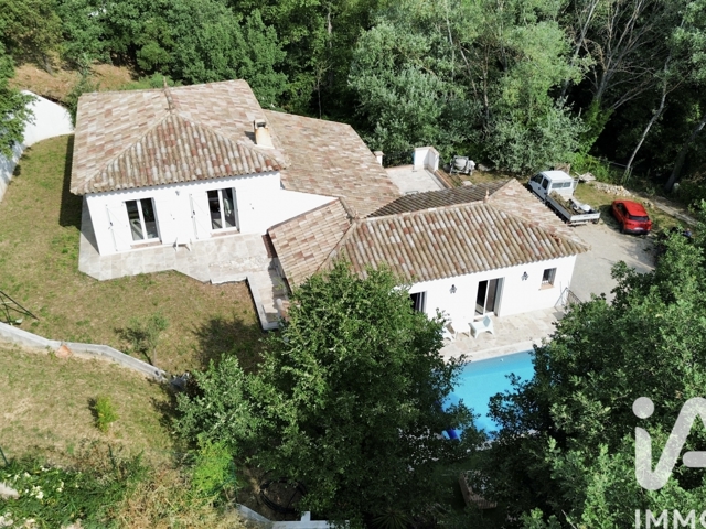 Vente  Maison de 240 m² à Vidauban 659 000 euros Réf: SFN-1966612