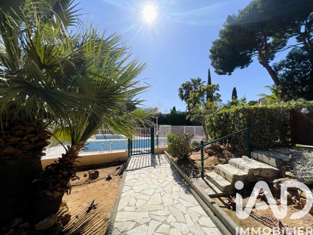 Vente  Studio de 22 m² à Bandol 160 000 euros Réf: SFN-1990827