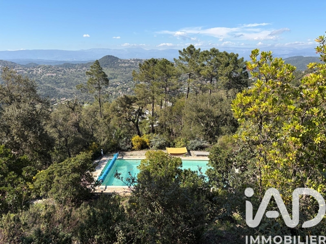 Vente  Maison de 130 m² à Les Adrets de l'Estérel 790 000 euros Réf: SFN-1989122