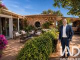 Vente  Maison de 180 m² à Fréjus 2 190 000 euros