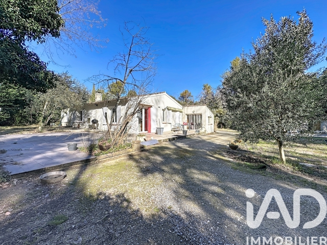 Vente  Maison de 105 m² à Nans les Pins 398 000 euros Réf: SFN-1991951