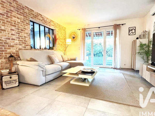 Vente  Maison de 101 m² à Puget sur Argens 458 000 euros Réf: SFN-1991024